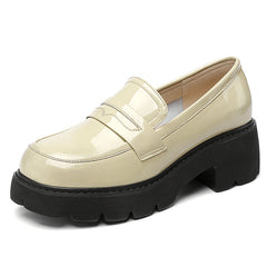 Mocassins in lakleer met dikke zool, Beige