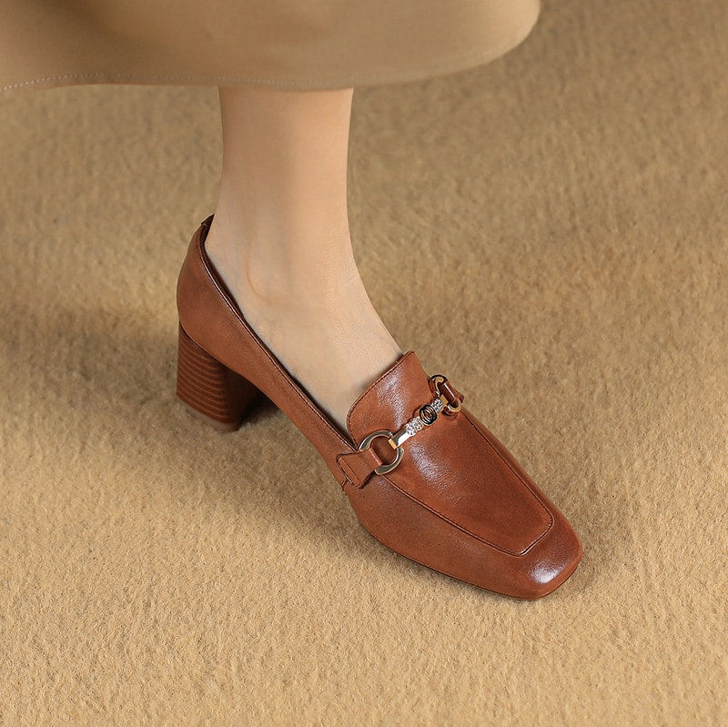 Leren loafers met hak en bit