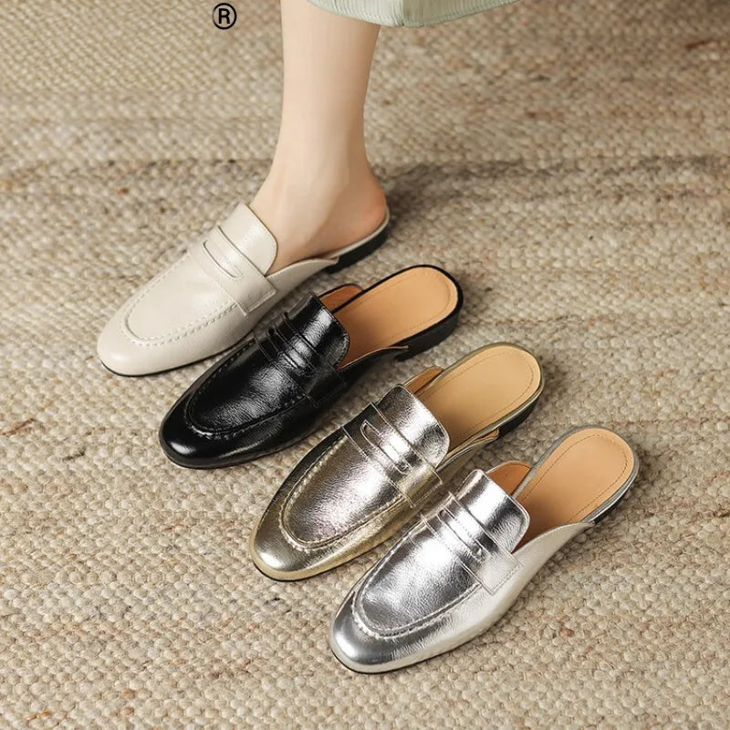 Leren penny loafer-muil voor dames met lage hak in beige, zijaanzicht