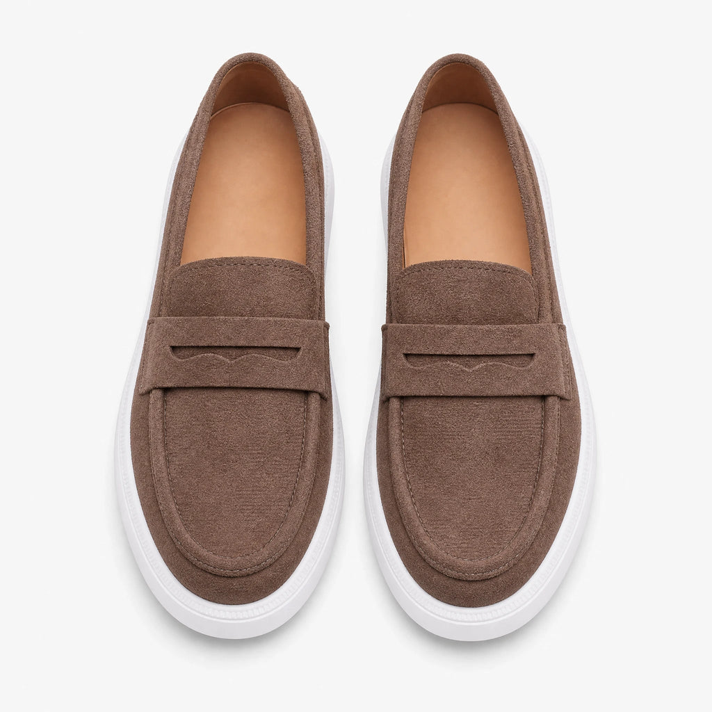 Loafer dames dikke witte zool in beige, zijaanzicht