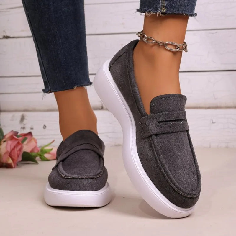 Loafer dames dikke witte zool in taupe, achterkant
