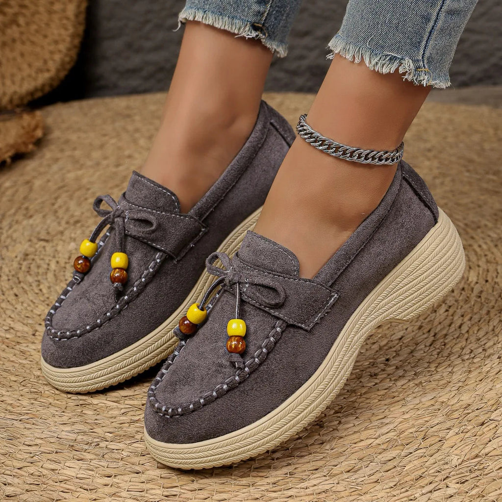 Plateau loafer dames met parelstrik in beige
