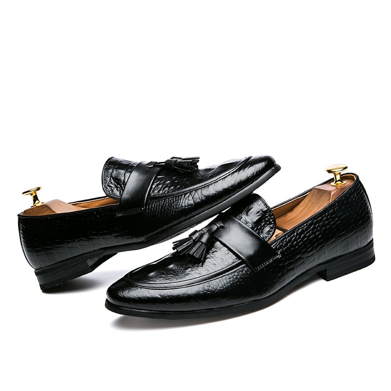 Loafers met kwastjes en krokodillenleer effect