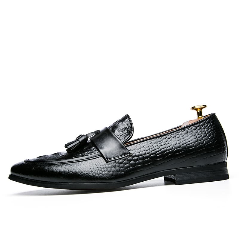Loafers met kwastjes en krokodillenleer effect
