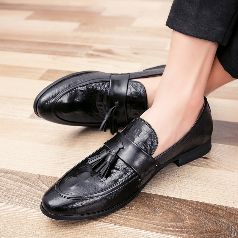 Loafers met kwastjes en krokodillenleer effect