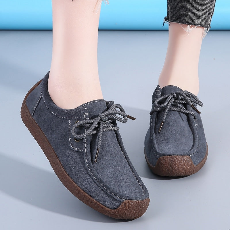 Dames mocassins in suède met veters