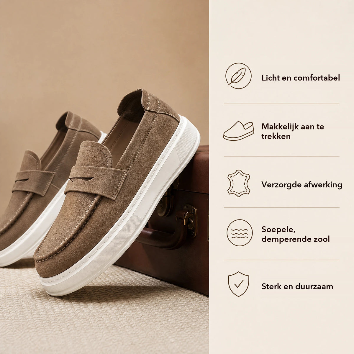 Taupe mocassin met bandje, bovenaanzicht