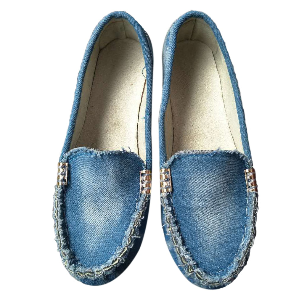 Soepele casual loafers in gewassen denim