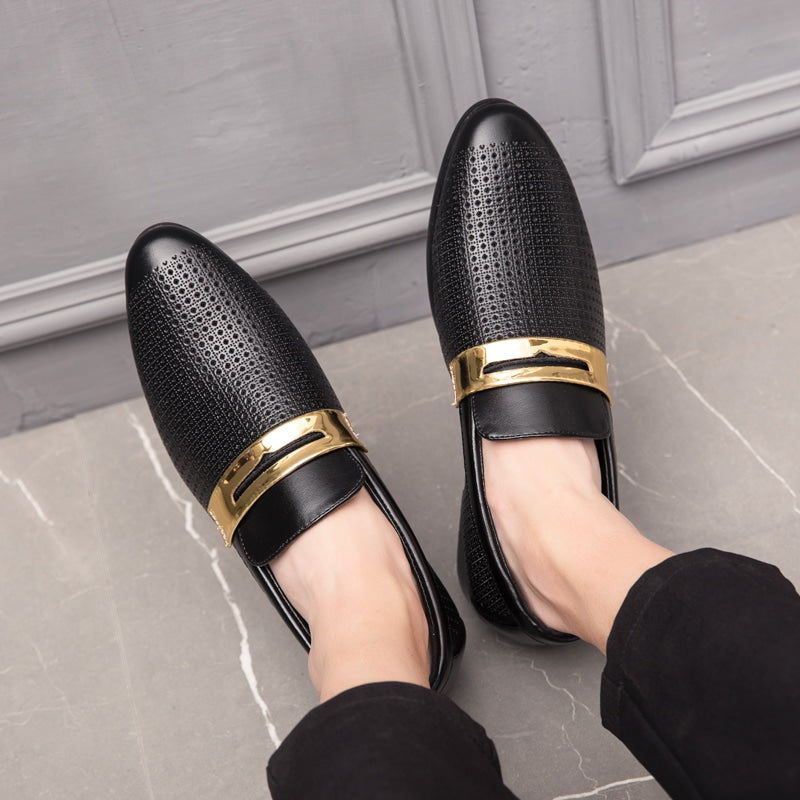 Geperforeerde loafers voor zomerbruiloft