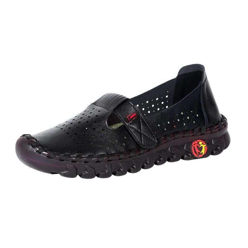 Geperforeerde orthopedische loafers in synthetisch leer voor dames