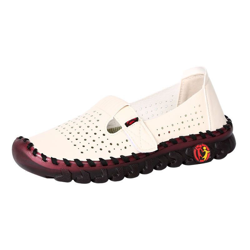 Geperforeerde orthopedische loafers in synthetisch leer voor dames
