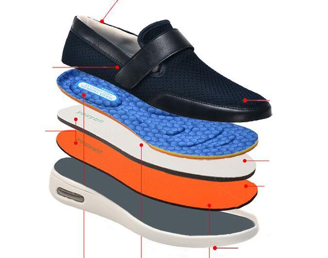 Soepele orthopedische mocassins met brede opening voor heren