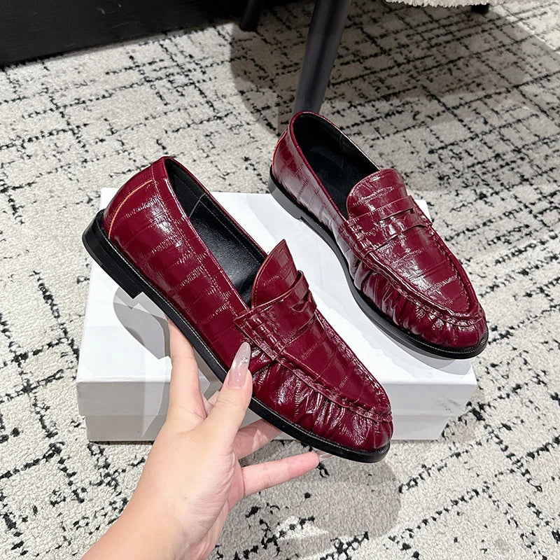 Penny loafer dames crocoeffect in bruin struisvogel, bovenaanzicht