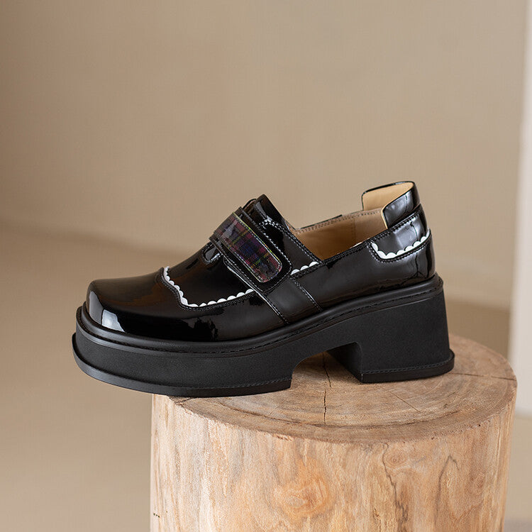 Loafers met plateauzool en origineel design voor dames