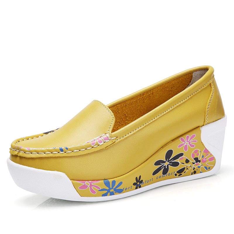 Loafers met sleehak en bloemenmotief voor dames