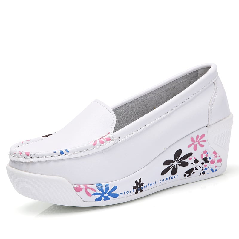 Loafers met sleehak en bloemenmotief voor dames