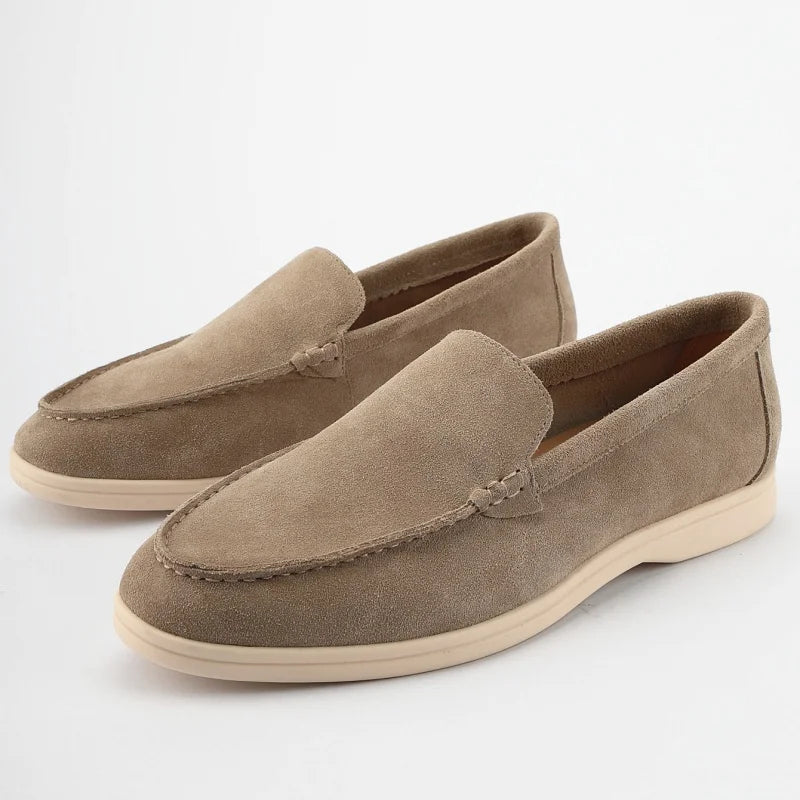 Soepele suède herenloafers in taupe met lichte zool - camel, foto 3
