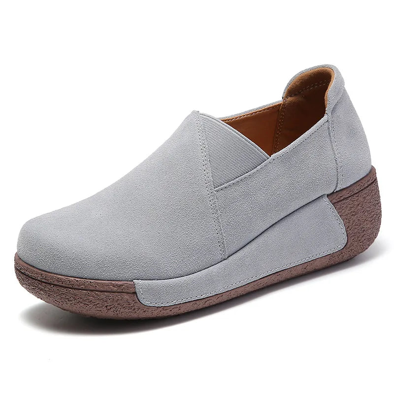 Dames suède loafer met dikke zool in bruin - set