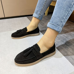 Klassieke suède loafers met kwastjes, Zwart
