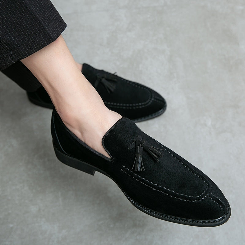 Suède loafers met kwastjes vintage stijl