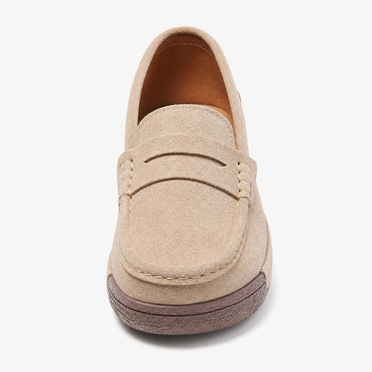 Dames suède pennyloafer met sleehakzool in beige - voorkant Afbeelding