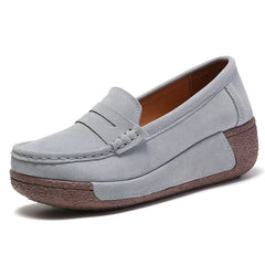 Dames suède pennyloafers met sleehakzool, Lichtgrijs