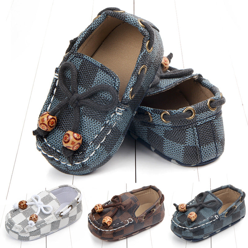 Trendy geruite loafers met decoratieve parels voor baby