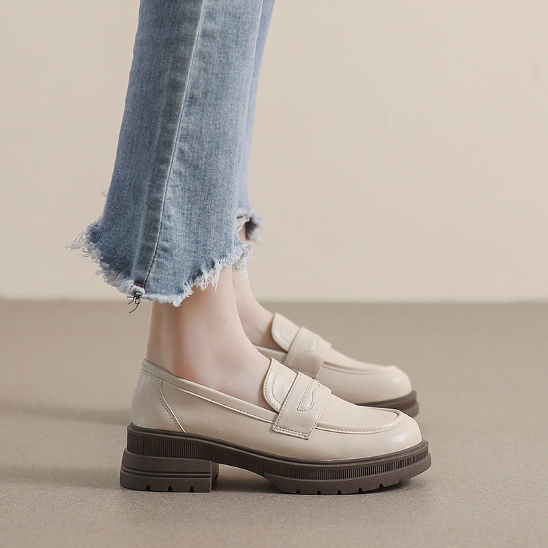 Beige leren platform loafers voor dames