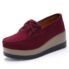 Compensé mocassins met franjes in suédine voor dames, Rood