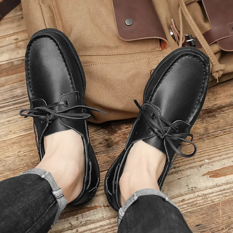 Zwarte heren bootschoenen met veters in leerlook - detail 8