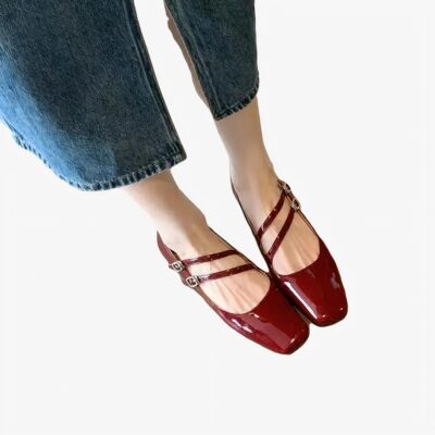 Gepatenteerde ballerina mocassin met dubbele gespen